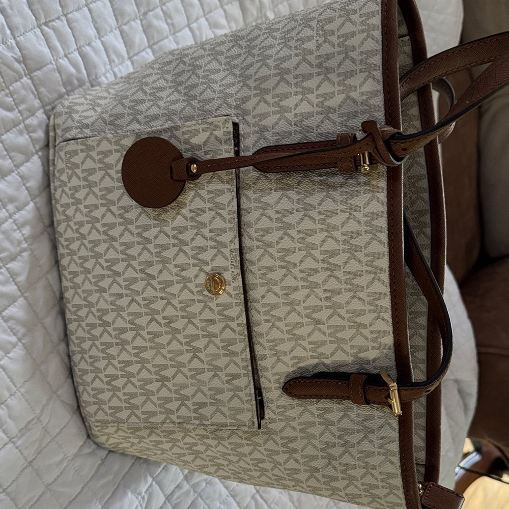 Michael Kors bag